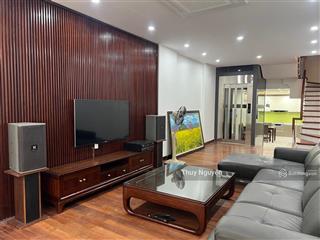 Bán nhà gần gamuda diện tích 55m2 xây 5 tầng thang máy xịn đẹp ở luôn giá tốt 0949 135 ***.