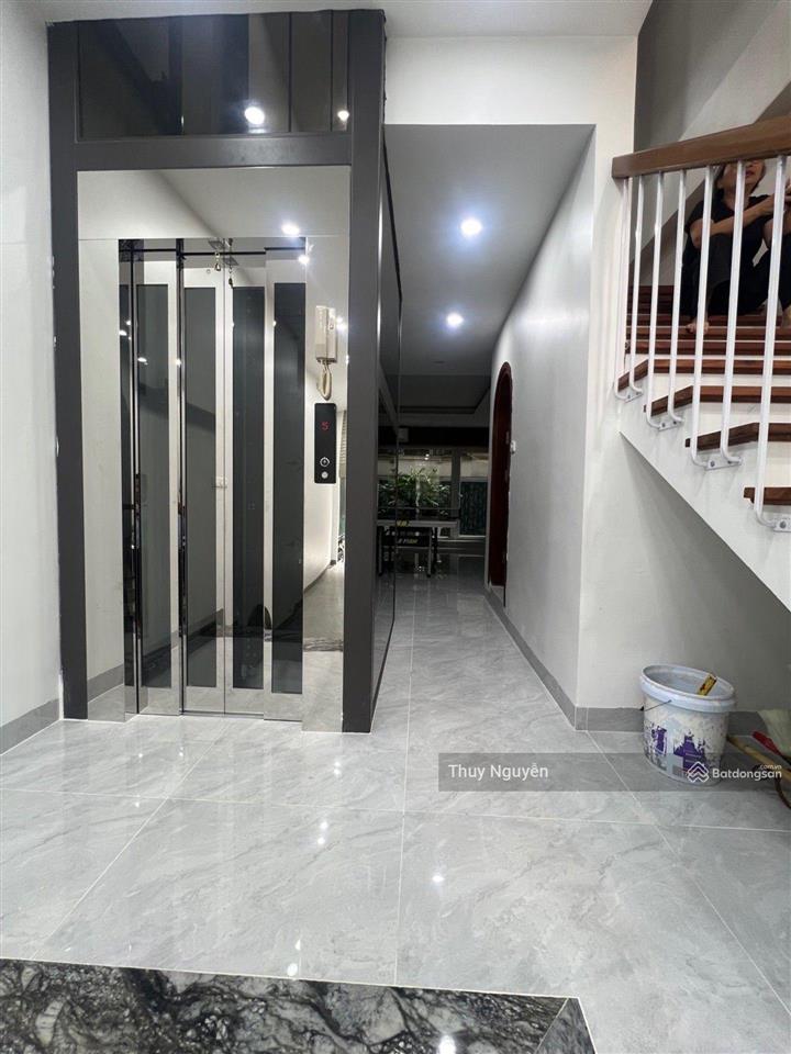 Bán nhà gần gamuda diện tích 55m2 xây 5 tầng thang máy xịn đẹp ở luôn giá tốt 0949 135 ***.
