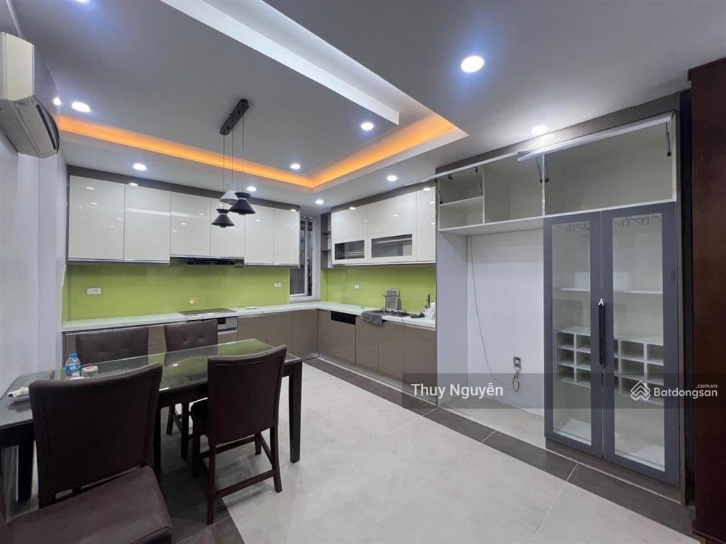 Bán nhà gần gamuda diện tích 55m2 xây 5 tầng thang máy xịn đẹp ở luôn giá tốt 0949 135 ***.