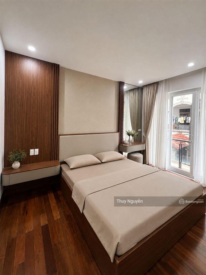 Bán nhà gần gamuda diện tích 55m2 xây 5 tầng thang máy xịn đẹp ở luôn giá tốt 0949 135 ***.