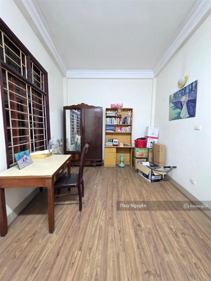 Bán nhà gần phố tam trinh diên tích 53.5m2 xây 3 tầng đẹp ở luôn giá tốt 0949 135 ***.