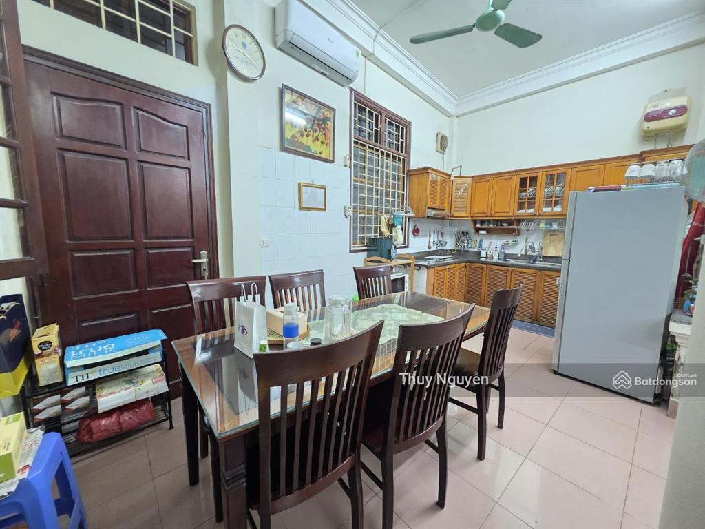 Bán nhà gần phố tam trinh diên tích 53.5m2 xây 3 tầng đẹp ở luôn giá tốt 0949 135 ***.