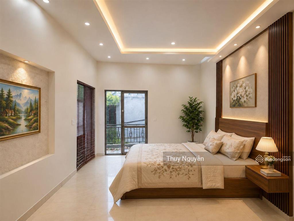 Chính chủ bán nhà phố tây trà dt 90m2 4 tầng vỉa hè rộng 3 ô tô tránh nhau. nhà ở luôn kinh doanh