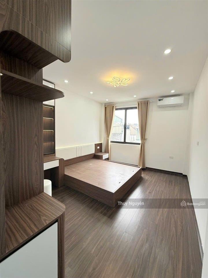 Bán siêu phẩm phân lô ô tô qua nhà ngõ thông full nội thất phố tam trinh.