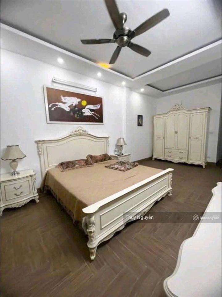 Bán nhà khu phân lô vip tam trinh 90m2 xây 7 tầng lô góc 3 thoáng thang máy ô tô tránh