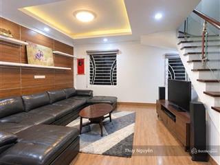 Chính chủ bán nhà khu đt ao sào ô tô tránh kinh doanh đỉnh giáp quận uỷ hoàng mai. 75m