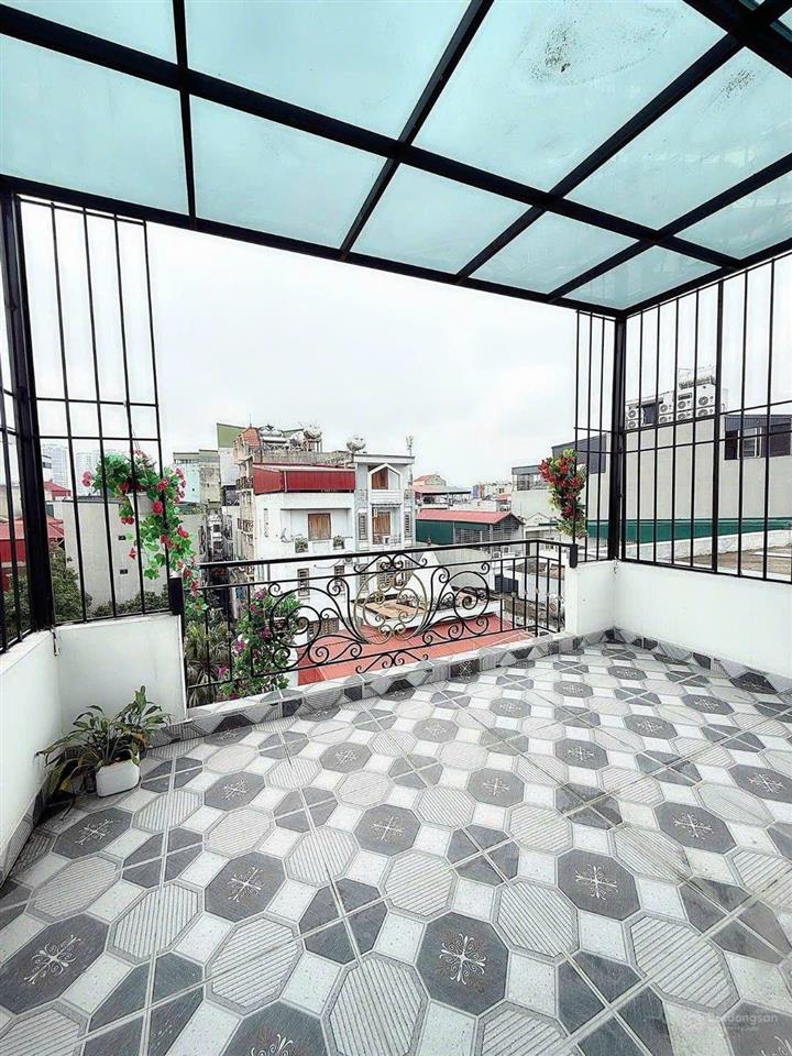 Chính chủ bán nhà mới 6 tầng thang máy  hoàng mai  hơn 8 tỷ