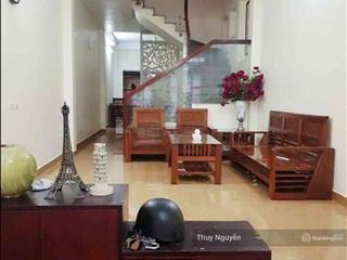 Bán nhà phố tam trinh diên tích 32m2 xây 4 tầng giá 5.9 tỷ .vị trí đẹp gần cầu minh khai giáp ranh