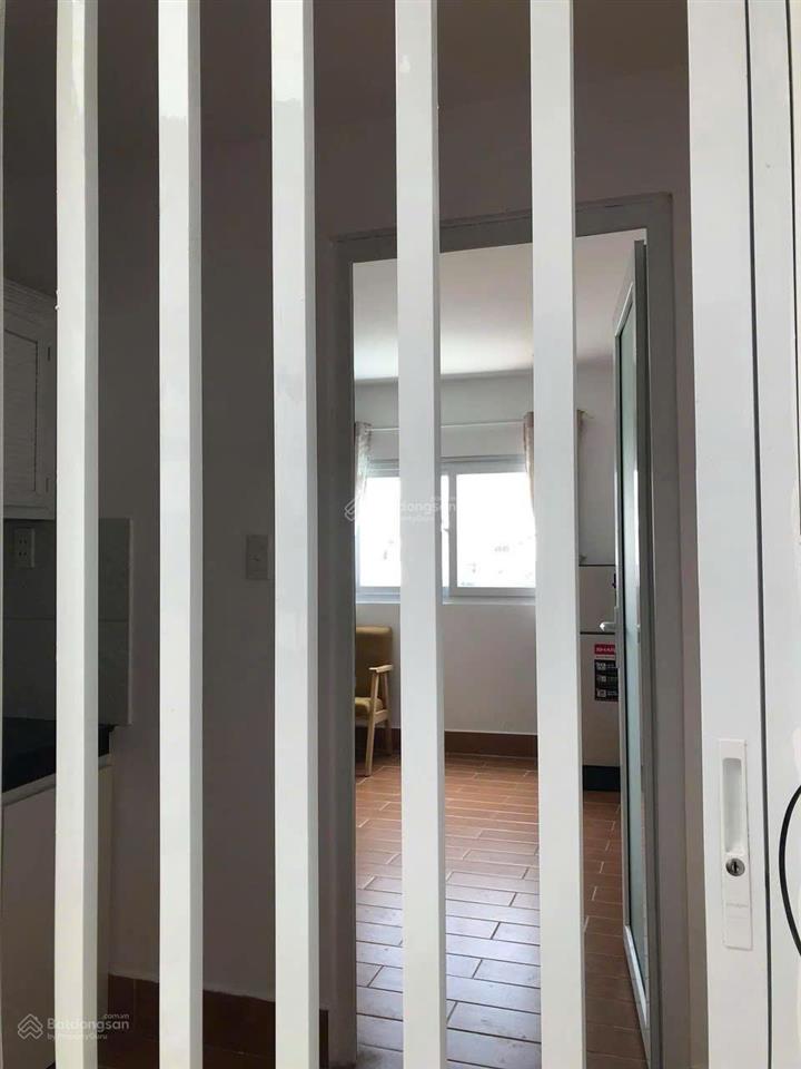 1pn  tách bếp  40m2  full nội thất  view chill  gần lý chính thắng q.3  chỉ 6.x tr