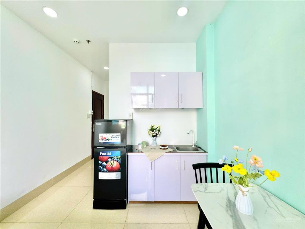 Studio  thang máy  full nội thất  ngay vạn hạnh mall q.1  chỉ 6.2tr
