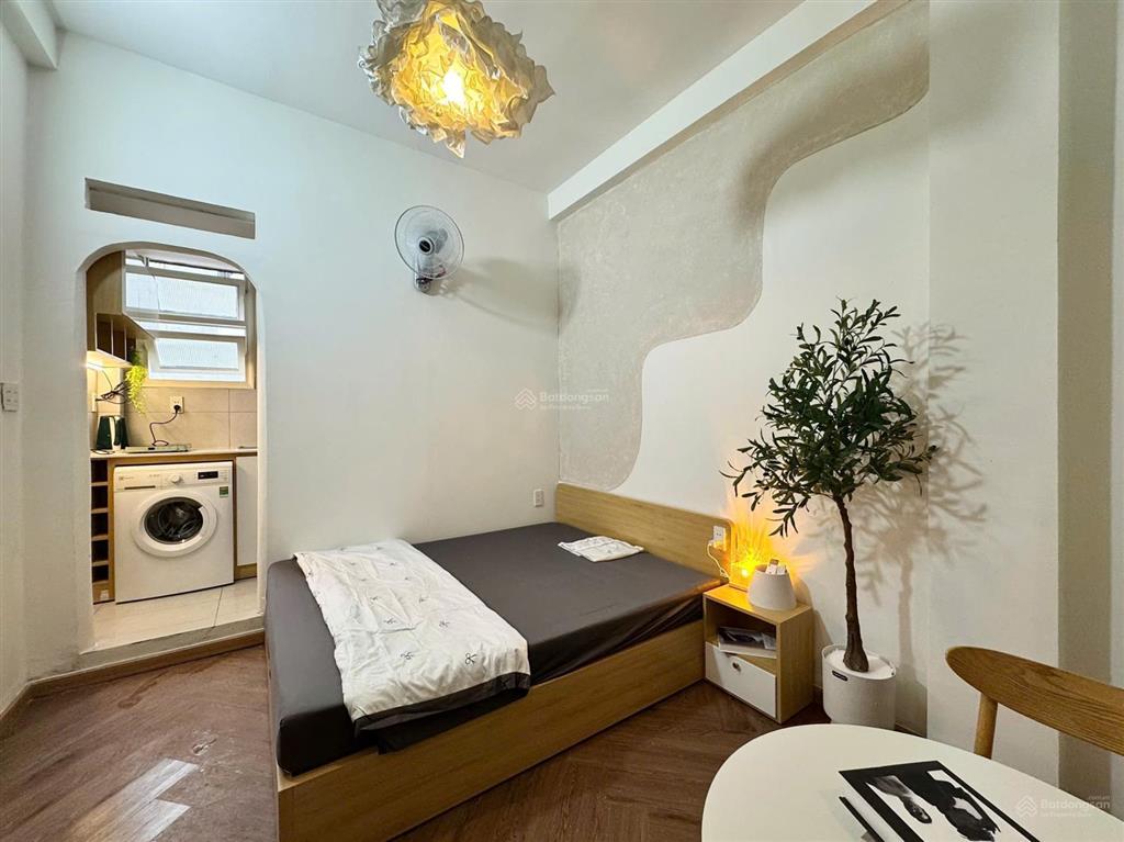 1pn  tách bếp  full nội thất  giặt riêng  phòng chill lý tự trọng quận 1  chỉ 8.x tr