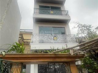 Xinh gái nhỏ tiền nhà mới đẹp gần kđt việt hưng 38m x 5 tầng giá nhỉnh 6 tỷ