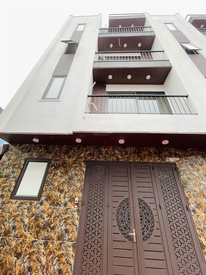 Phúc lợi thang máy full nội thất chỉ 8,5 tỷ
