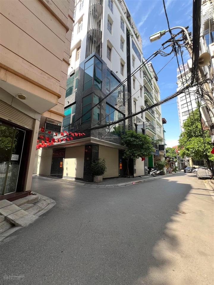 Hàng hiếm trung tâm việt hưng cơ hội xây ccmn siêu đẹp! 150m2  mt 10m  giá chỉ 1xxtr