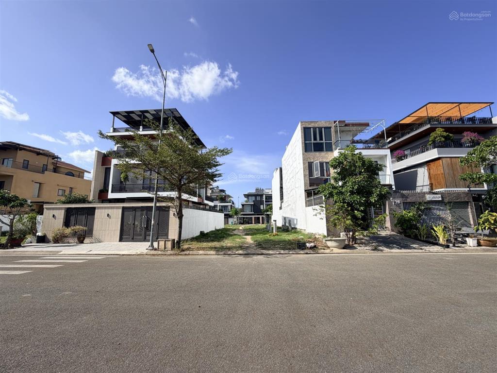 Lô biệt thự mỹ gia gói 3, dt 204.88m² hướng nam. chỉ 62 triệu/m2