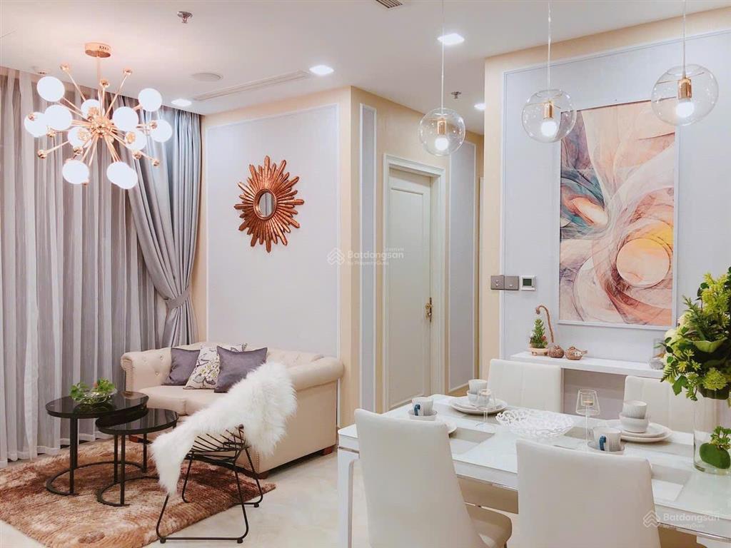 Căn hộ cao cấp cho thuê tại vinhomes golden river ba son quận 1 trung tâm thành phố.  thắng võ