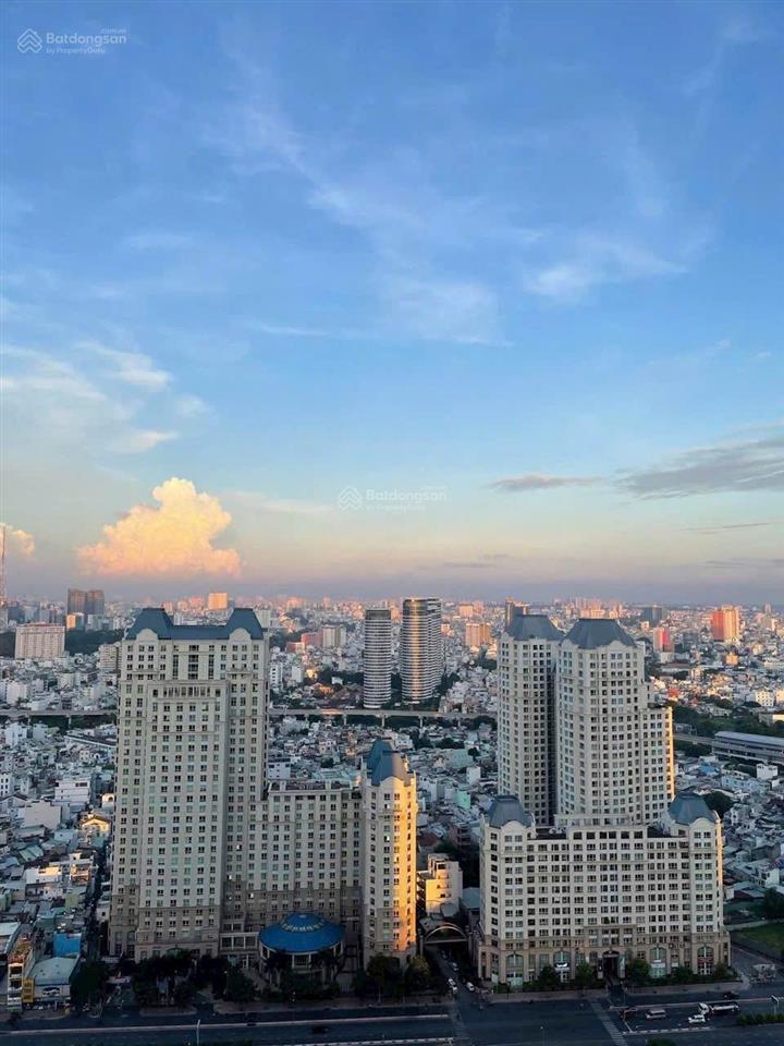 Cho thuê gấp cc 2pn, 21 triệu, 83m2 ở vinhomes central park, bình thạnh. trung tâm, quận 1