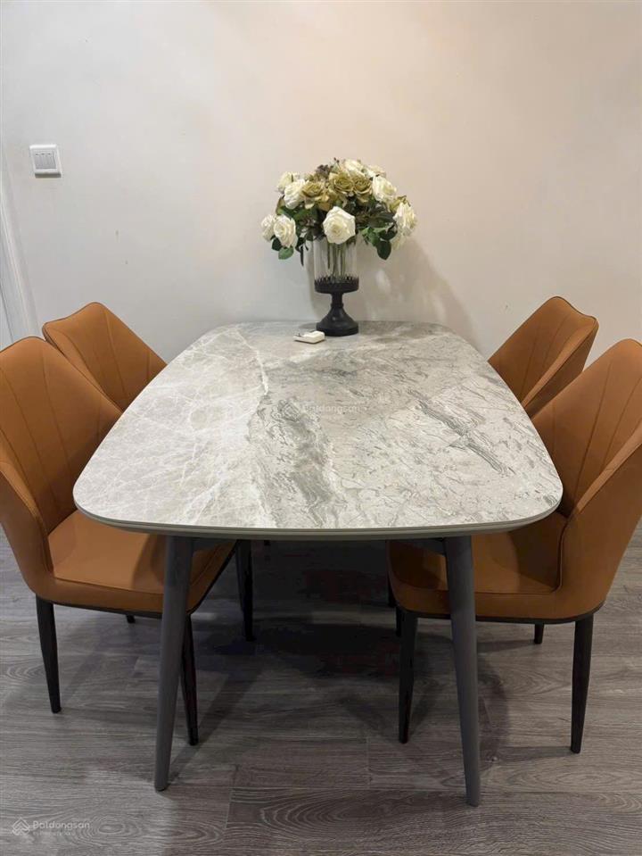 Nắm nhiều căn hộ cho thuê tại vinhomes central park, landmark81.  0869 730 *** thắng võ
