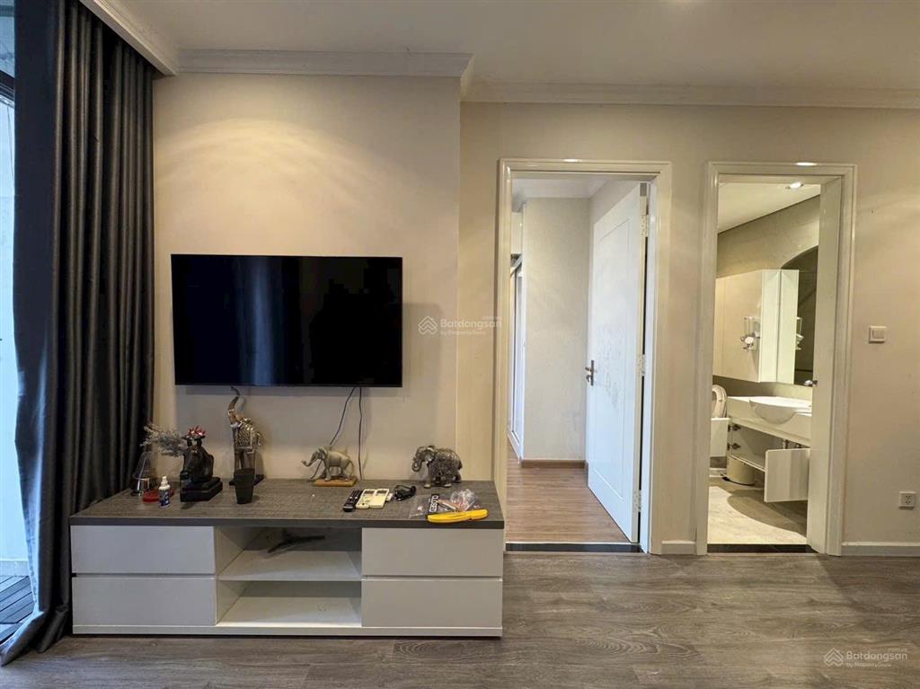 Nắm nhiều căn hộ cho thuê tại vinhomes central park, landmark81.  0869 730 *** thắng võ