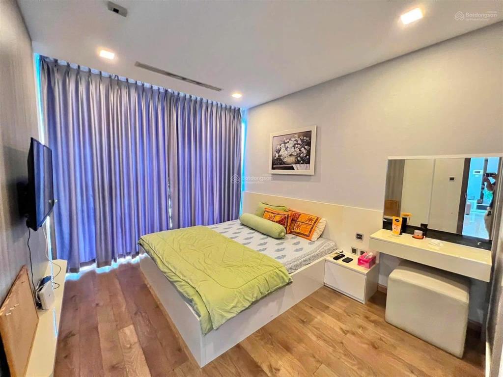 Cho thuê căn hộ 2pn, 2wc, 80m2 tại vinhomes central park, 23 triệu vnd