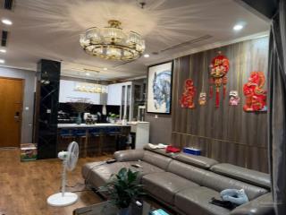 Cho thuê gấp căn hộ vinhomes central park, 60m2, 18 triệu vnd, 1pn, 1wc tại bình thạnh