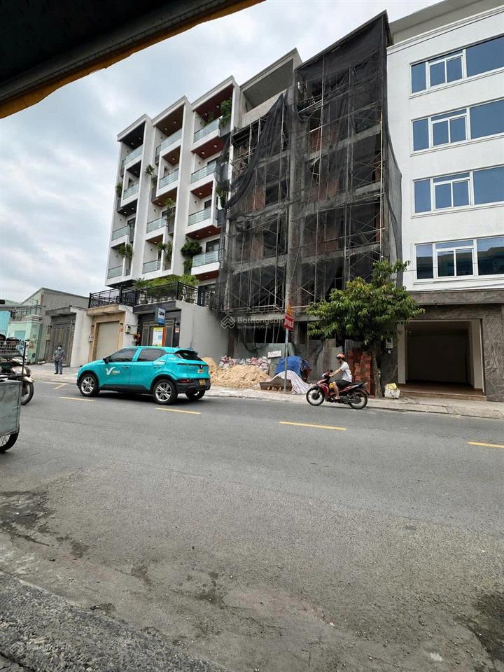 Bán căn góc 2 mặt tiền đường mã lò, có thể làm shophouse, ngang 12m, 6 tầng, 19 tỷ thương lượng