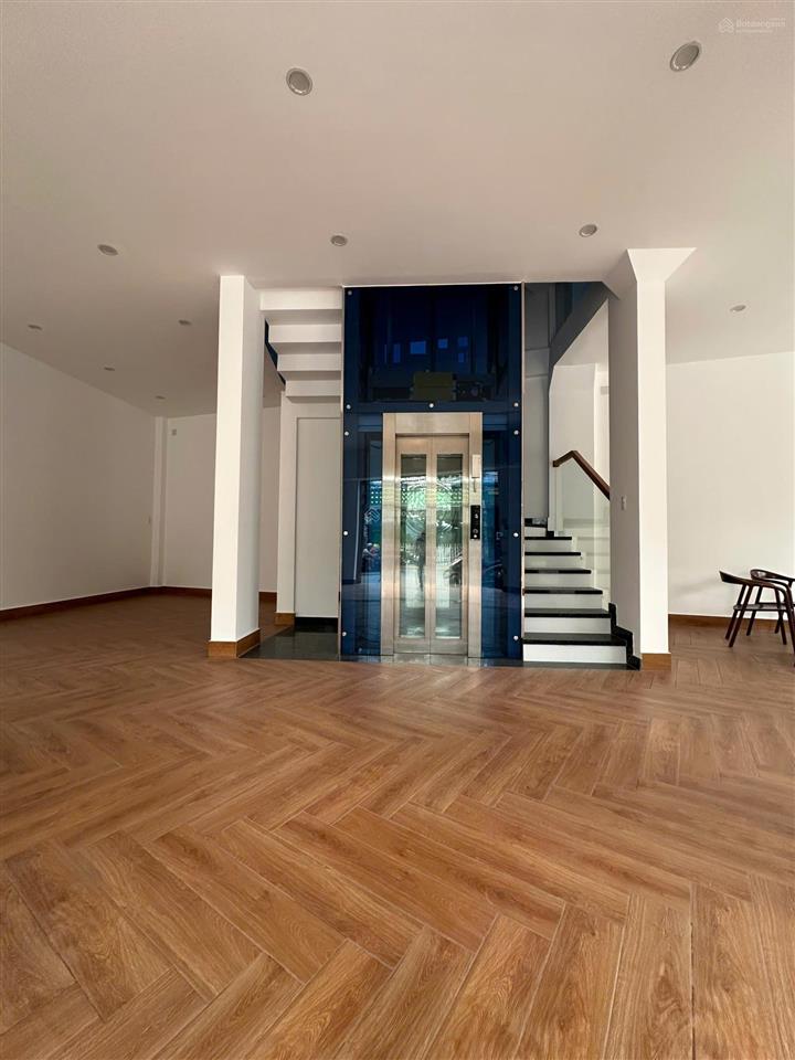 Bán căn góc 2 mặt tiền đường mã lò, có thể làm shophouse, ngang 12m, 6 tầng, 19 tỷ thương lượng