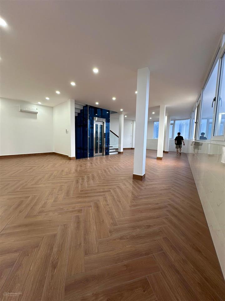 Bán căn góc 2 mặt tiền đường mã lò, có thể làm shophouse, ngang 12m, 6 tầng, 19 tỷ thương lượng