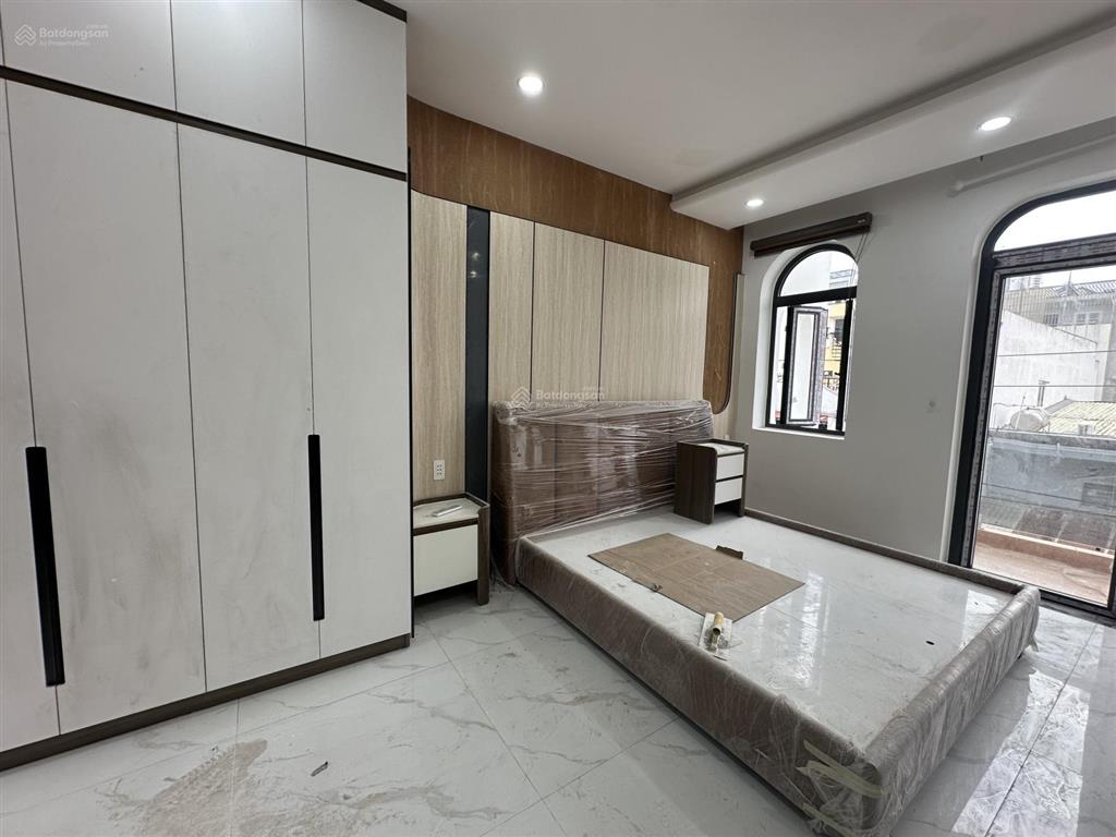 Bán nhà phố hẻm 12m, 413 lê văn quới thông 730 hl2. 5 tầng, thang máy 450kg, full nội thất. 11,9 tỷ