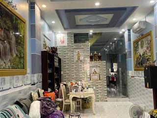 Bán nhà mặt tiền quốc lộ 50, vị trí kinh doanh đắc địa, nhà mới
