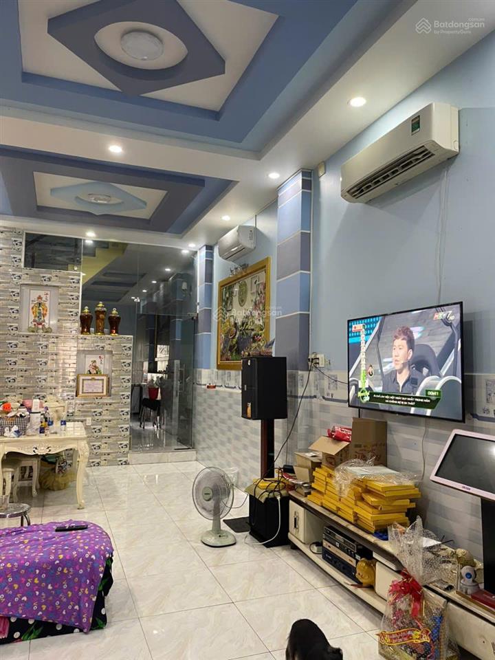 Bán nhà mặt tiền quốc lộ 50, vị trí kinh doanh đắc địa, nhà mới