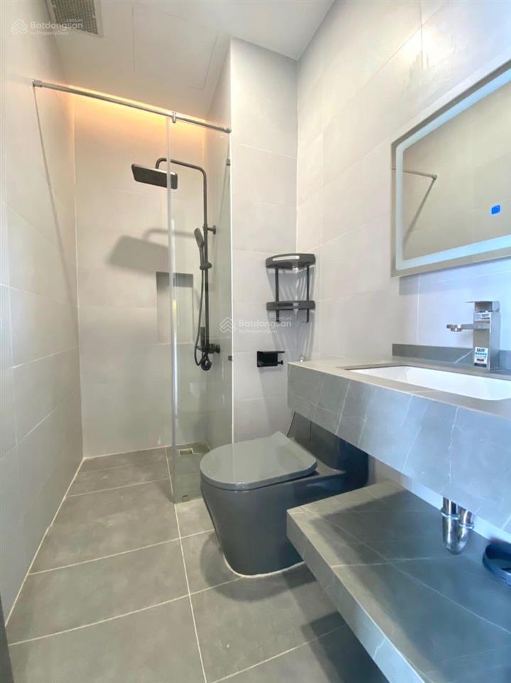 Cho thuê căn duplex diện tích rộng nằm cạnh lotte, sc vivo city, tdtu, đường nguyễn hữu thọ