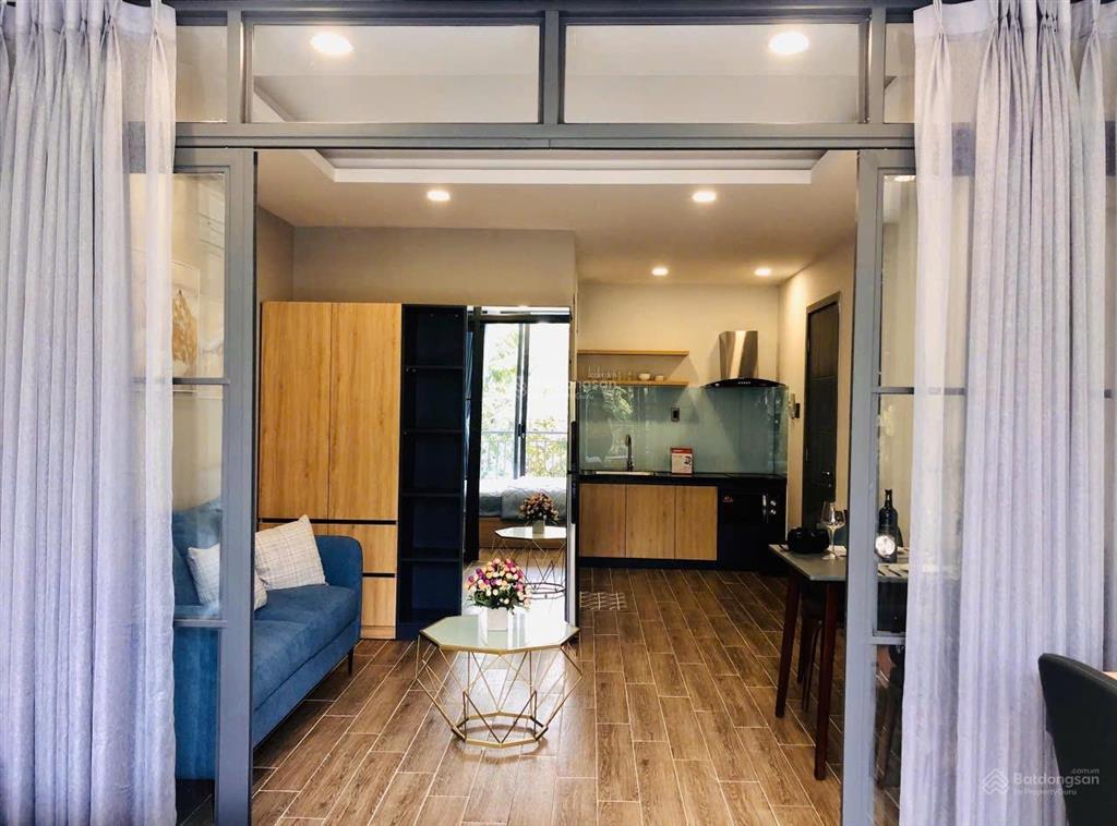 Cho thuê căn studio/1pn banconcửa sổ  full nội thất, an ninh , thiết kế hiện đại sát quận 1
