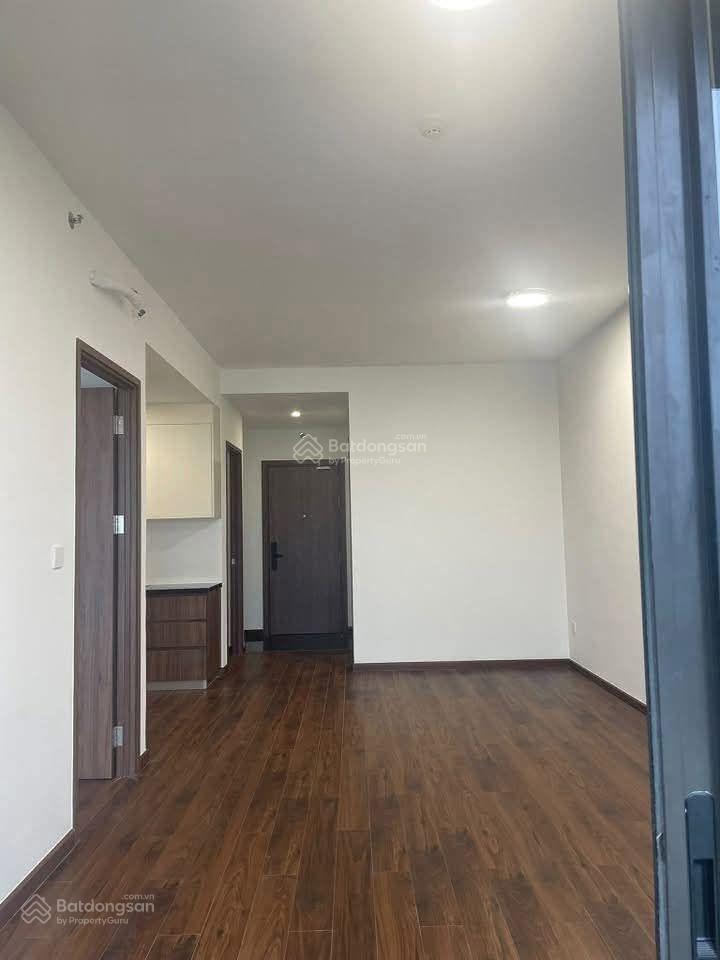 Akari nhà trống giá tốt có 3 máy lạnh