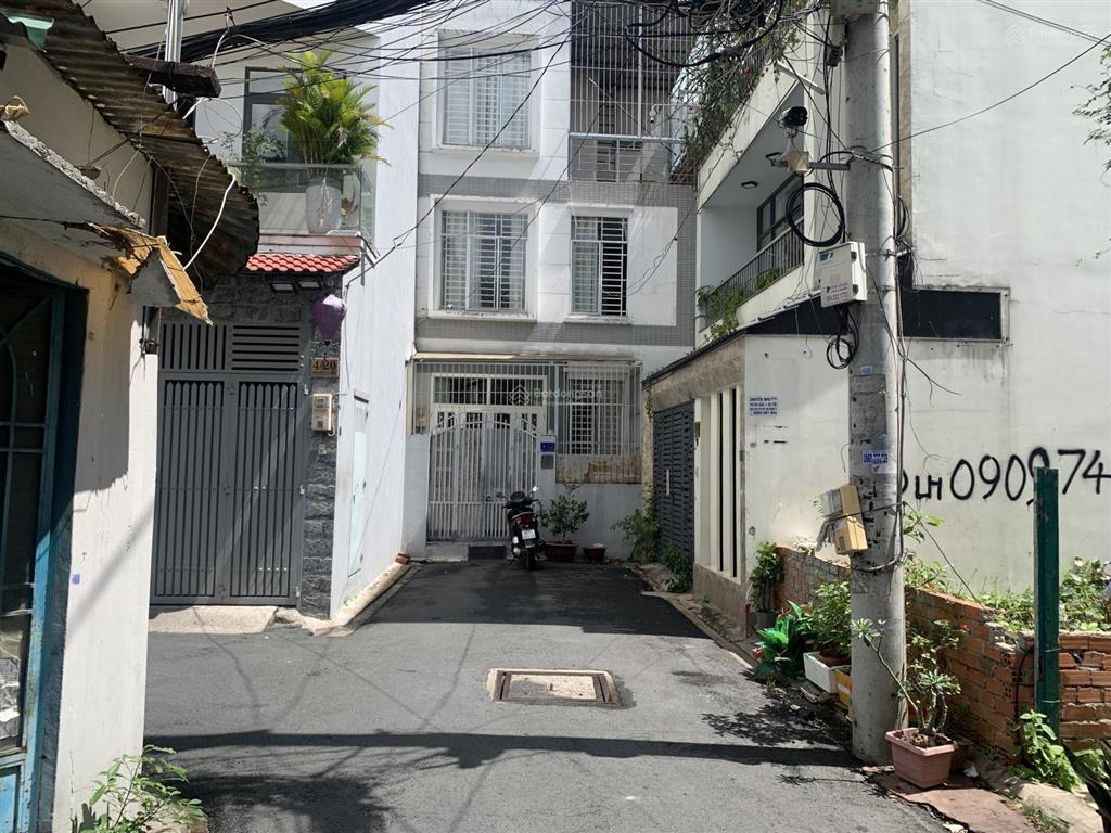 Bán nhà hẻm xe hơi, khu nhà ở nội bộ riêng biệt