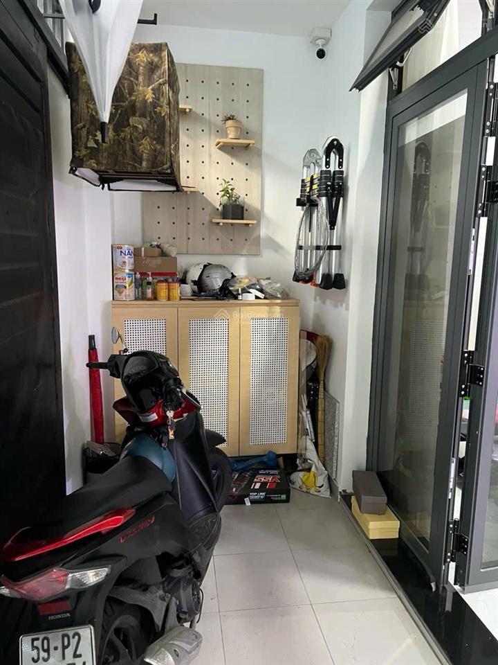 Nhà đẹp tân bình giá tốt vào ở ngay