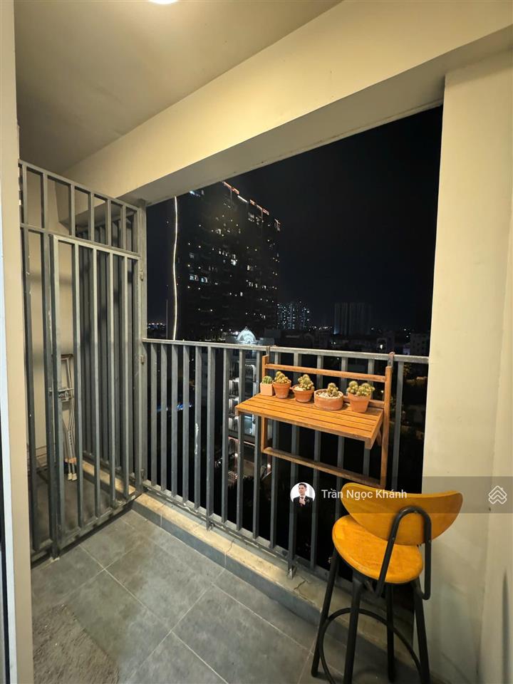 Vista verde bán căn hộ 2pn full nội thất 80m2 giá 8tỷ sẵn sổ hồng mua bán trong ngày. 0377 949 ***