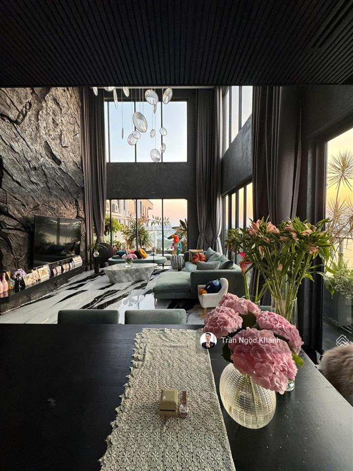 Bán gấp căn hộ pent house one verandah mapletree, 38 tỷ vnd, 214 m2 3pn, view đẹp