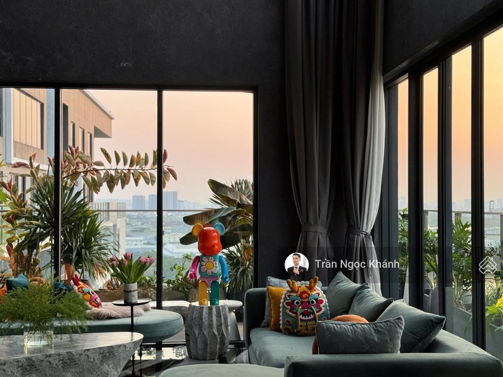 Bán gấp căn hộ pent house one verandah mapletree, 38 tỷ vnd, 214 m2 3pn, view đẹp