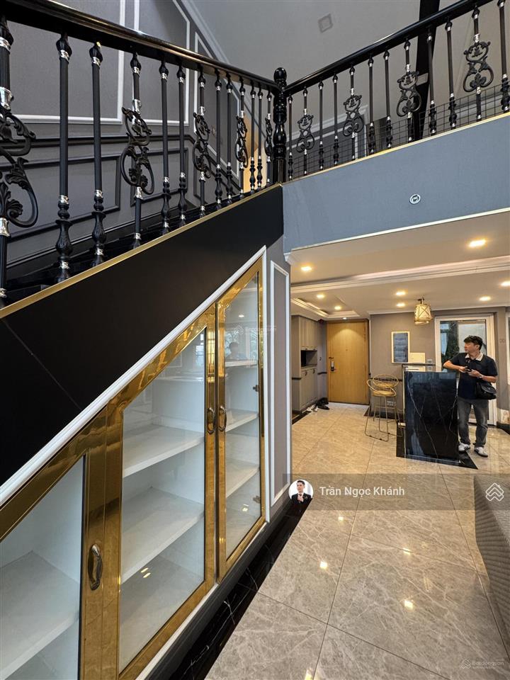 Bán gấp cc vista verde duplex sân vườn trong nhà. 28 tỷ, 365m2, 5pn, 5wc, phan văn đáng, q2, hcm