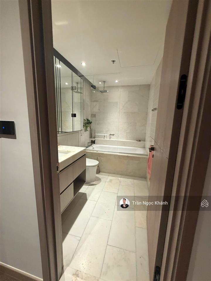 Bán cc grand marina saigon  lake , 22,5 tỷ, 62m2, đẹp, nhiều tiện ích tại tôn đức thắng, q1, hcm