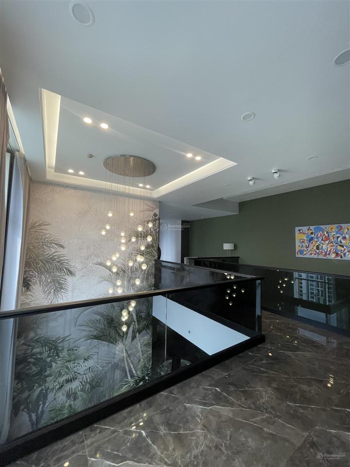Cho thuê penthouse  lotus  5pn, 4wc, 424m2 tại vista verde, thạnh mỹ lợi, q2, giá tốt