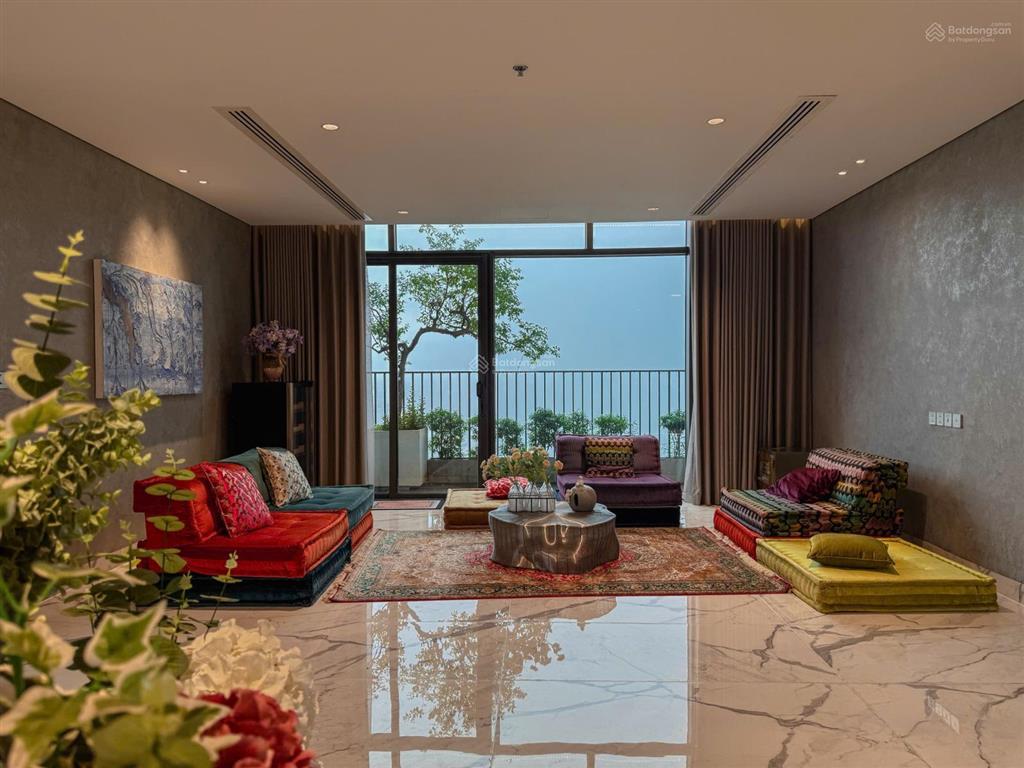 Bán penthouse  vista verde, 68 tỷ vnd, 455 m2, 5pn, 5wc, chính chủ giá cực chất