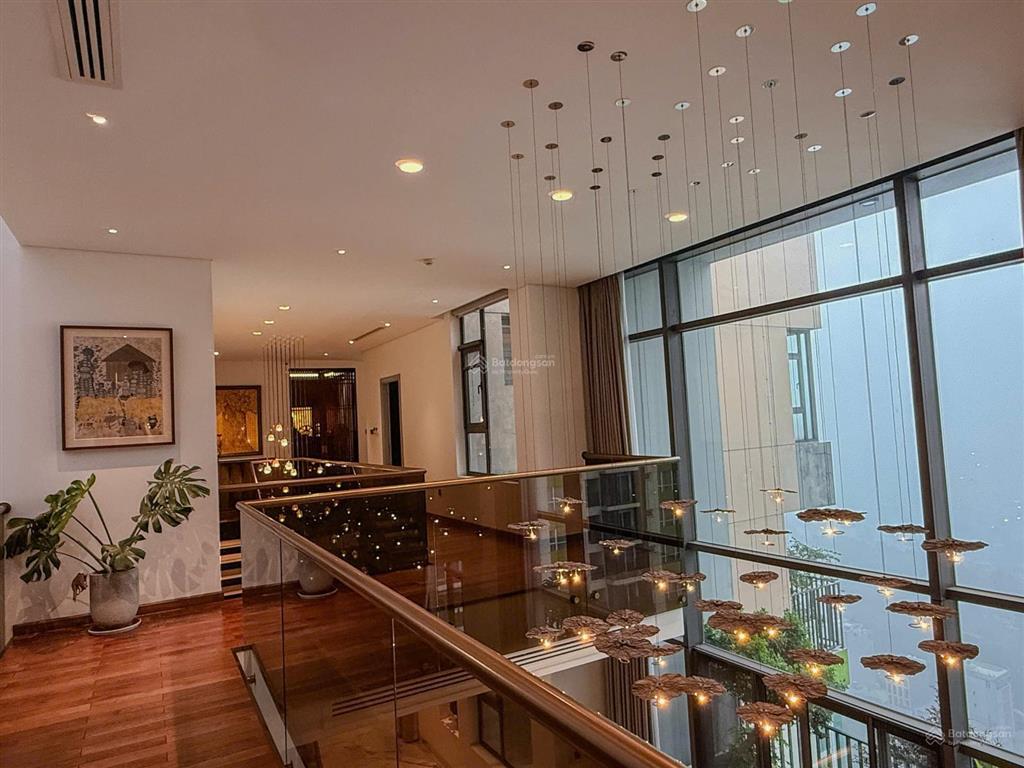 Bán penthouse  vista verde, 68 tỷ vnd, 455 m2, 5pn, 5wc, chính chủ giá cực chất