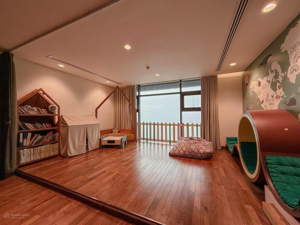 Bán penthouse  vista verde, 68 tỷ vnd, 455 m2, 5pn, 5wc, chính chủ giá cực chất