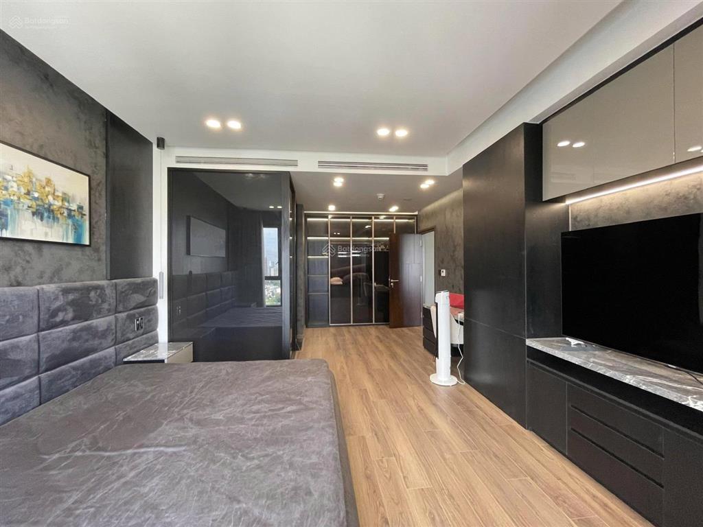 Cho thuê penthouse one verandah, bát nàn, 105 triệu, 215m2, 3pn, 3wc, giá ưu đãi