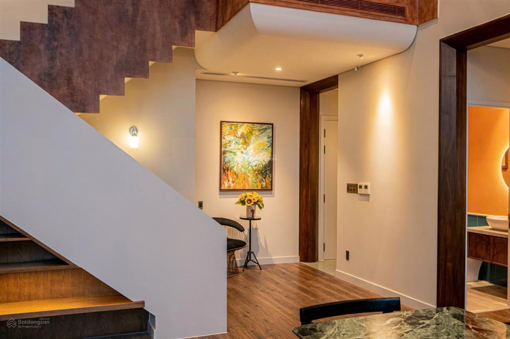 Cho thuê penthouse vista verde thạnh mỹ lợi 439m2 5pn 5wc giá 150tr bao phí sẵn chìa khóa xem nhà