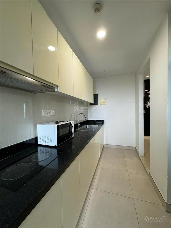 Bán cc vista verde, 8,6 tỷ btp  98m2, 2pn, ban công rộng lầu trung thoáng mát