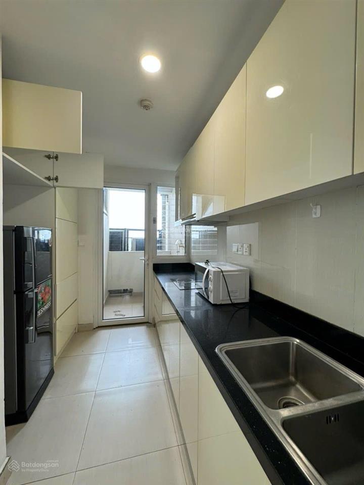 Bán cc vista verde, 8,6 tỷ btp  98m2, 2pn, ban công rộng lầu trung thoáng mát