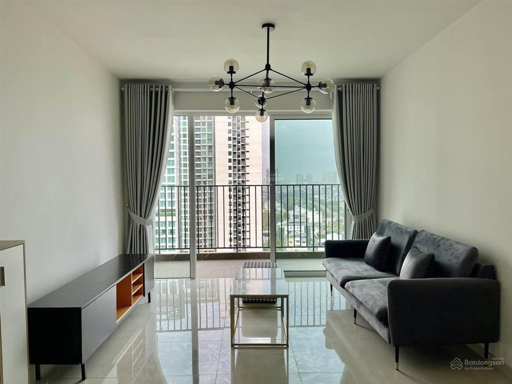 Bán gấp cc vista verde, 7,8 tỷ, 98m2, 2pn, 2wc, chính chủ